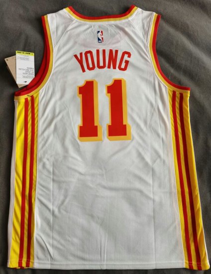 Maillot de Basket Atlanta Hawks 2021 Young 11 Blanc